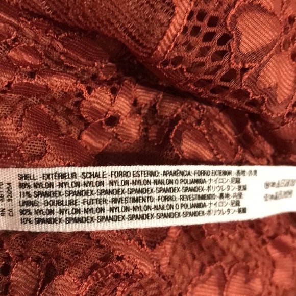 Free People Galloon Lace Halter Bra. XS, L - Picture 7 of 8